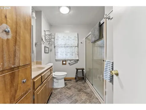 2805 SE 141st Avenue Portland OR 97236