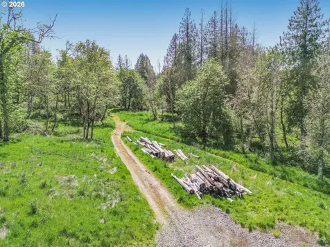 15684 Thayer Road Oregon City OR 97045