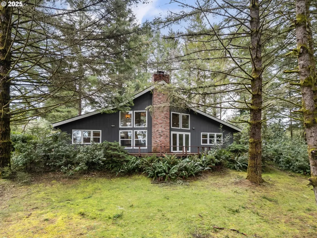 95976 Cape Ferrelo Road Brookings OR 97415
