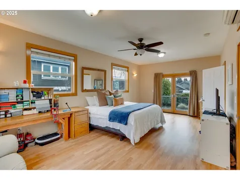 1763 4th Street Hood River OR 97031