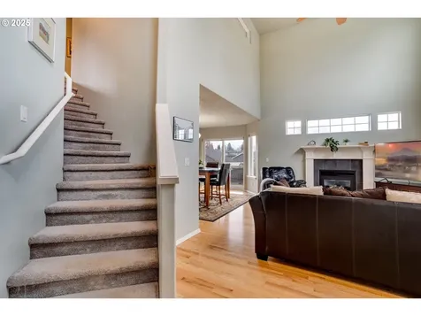 1763 4th Street Hood River OR 97031
