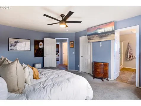 1763 4th Street Hood River OR 97031