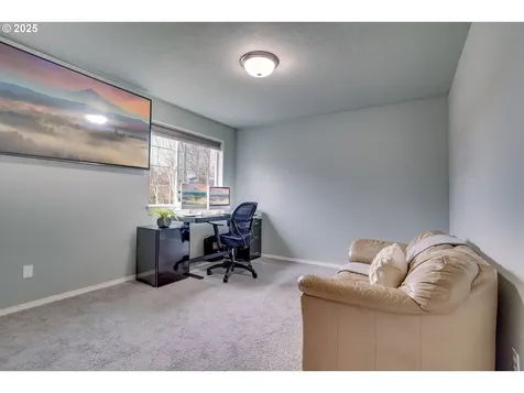 1763 4th Street Hood River OR 97031