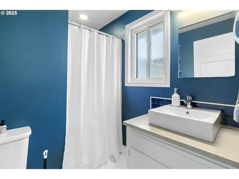 20855 SW Zurich Court Beaverton OR 97078