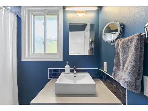 20855 SW Zurich Court Beaverton OR 97078