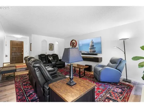 20855 SW Zurich Court Beaverton OR 97078