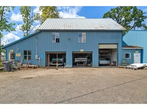 13780 S Macksburg Road Molalla OR 97038