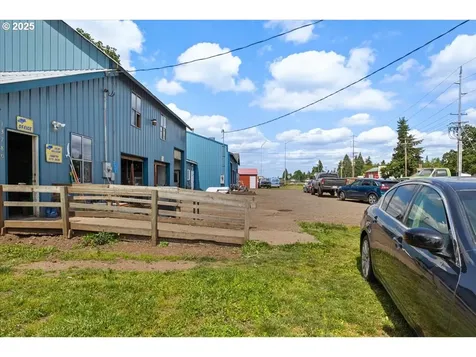 13780 S Macksburg Road Molalla OR 97038