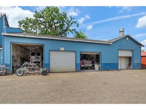 13780 S Macksburg Road Molalla OR 97038