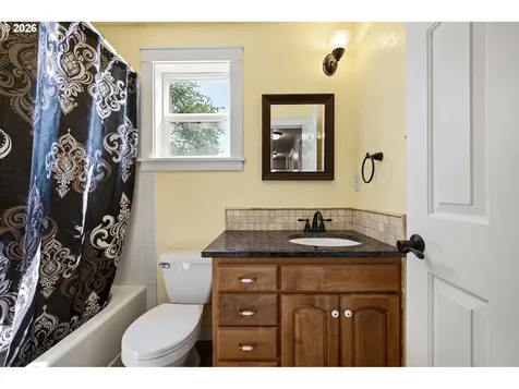 5268 Sugarpine Circle Eugene OR 97402