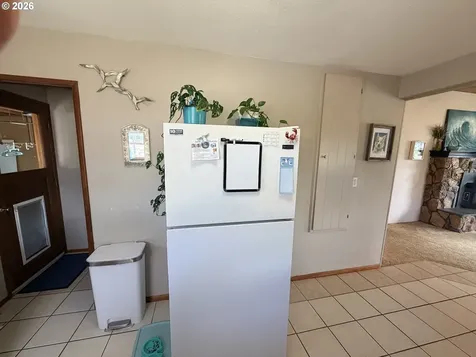 2260 Arthur Drive Reedsport OR 97467