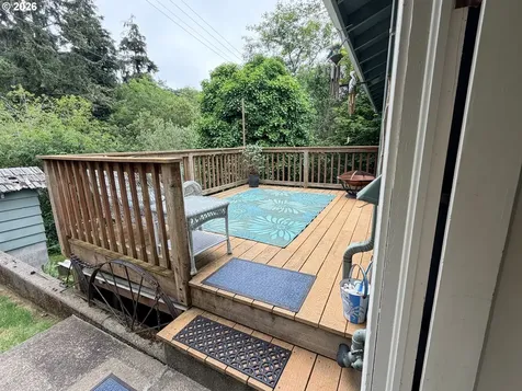 2260 Arthur Drive Reedsport OR 97467