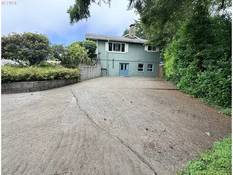 2260 Arthur Drive Reedsport OR 97467