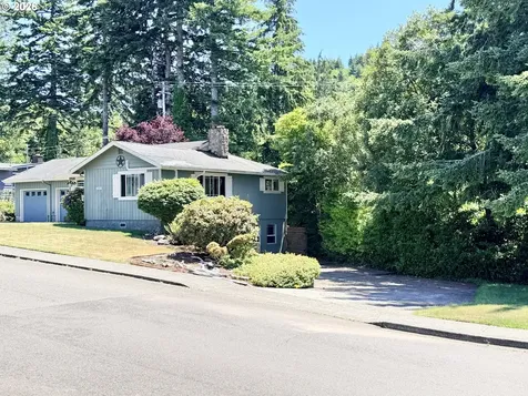2260 Arthur Drive Reedsport OR 97467