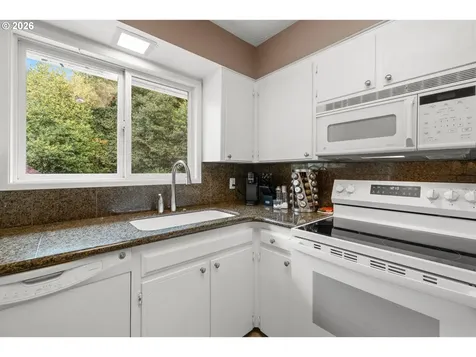 4010 NE 142nd Avenue Portland OR 97230