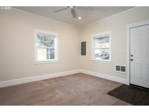 1802 SE 7th Avenue Camas WA 98607