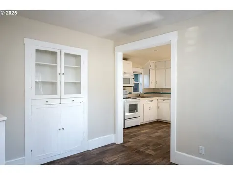 1802 SE 7th Avenue Camas WA 98607