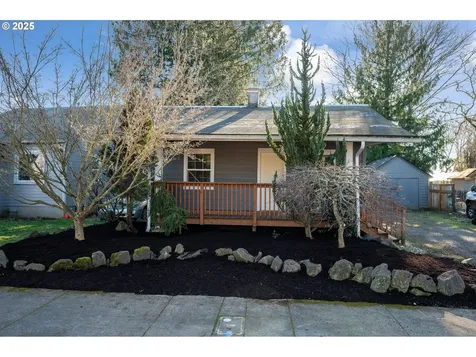 1802 SE 7th Avenue Camas WA 98607