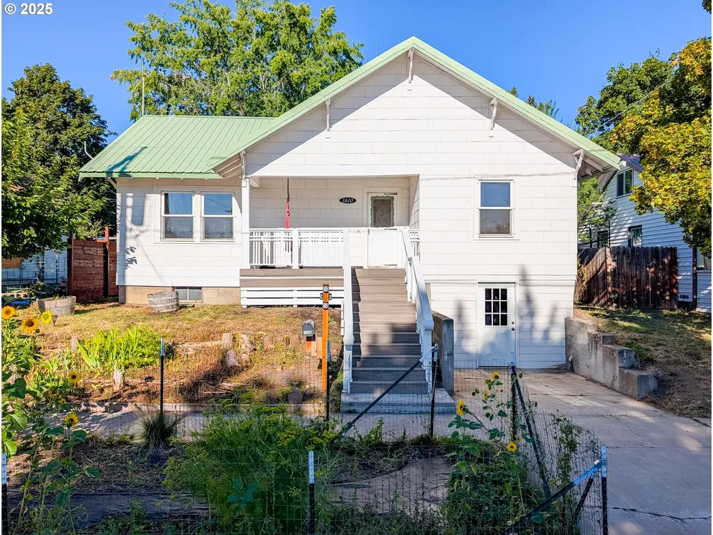 1610 Oak Street La Grande OR 97850