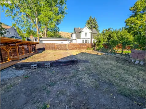 1610 Oak Street La Grande OR 97850