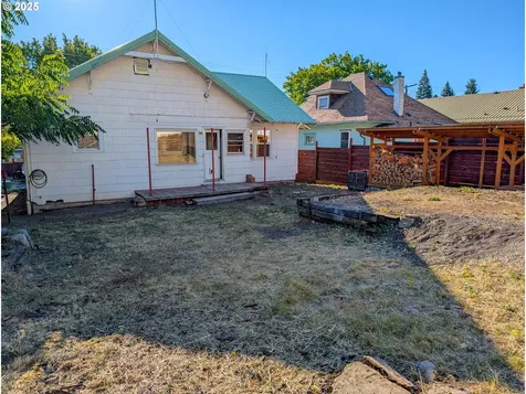 1610 Oak Street La Grande OR 97850