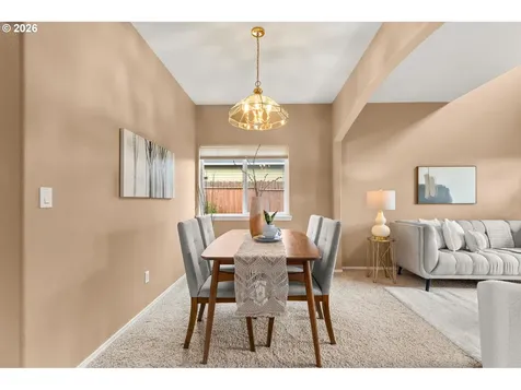 19221 Windmill Drive Oregon City OR 97045