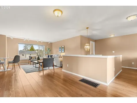 19221 Windmill Drive Oregon City OR 97045