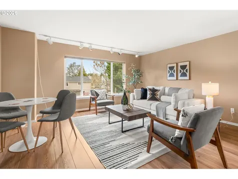 19221 Windmill Drive Oregon City OR 97045