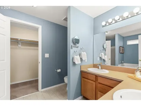 19221 Windmill Drive Oregon City OR 97045