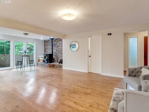 3010 SE Oak Street Hillsboro OR 97123