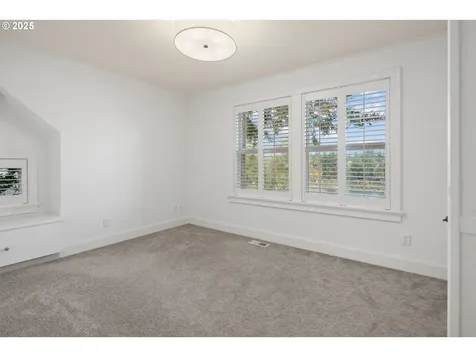 455 Furnace Street Lake Oswego OR 97034