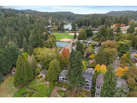 455 Furnace Street Lake Oswego OR 97034