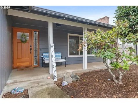 2568 Dover Drive Eugene OR 97404