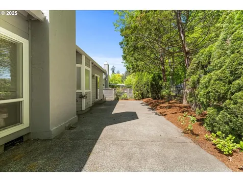 32536 SW Riviera Lane Wilsonville OR 97070