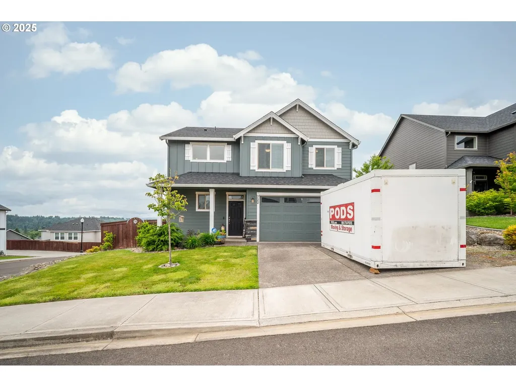 722 E Vine Maple Avenue La Center WA 98629