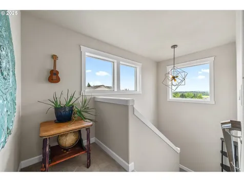 722 E Vine Maple Avenue La Center WA 98629