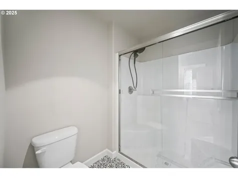 722 E Vine Maple Avenue La Center WA 98629