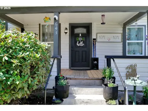 643 Kalmia Street Junction City OR 97448
