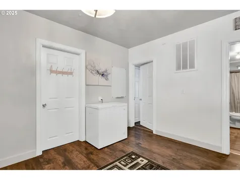 643 Kalmia Street Junction City OR 97448