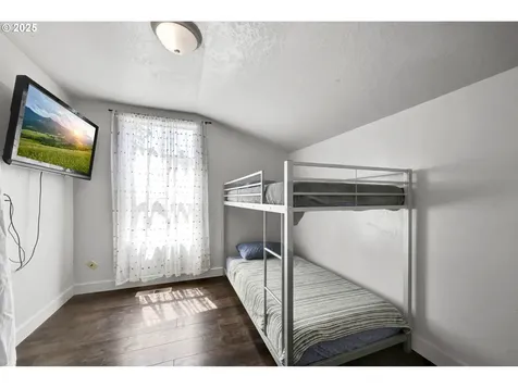 643 Kalmia Street Junction City OR 97448