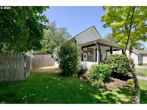 643 Kalmia Street Junction City OR 97448