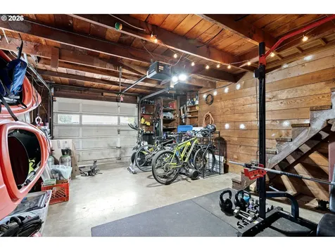 765 Louis Street Eugene OR 97402