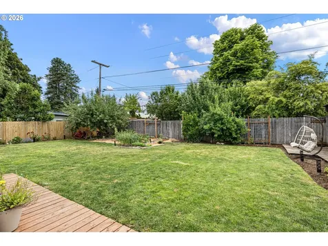 765 Louis Street Eugene OR 97402