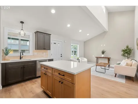 12252 Meadowlawn Drive Oregon City OR 97045