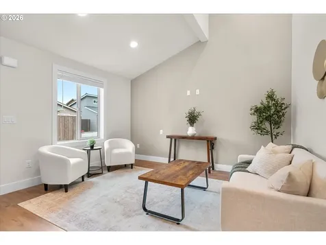12252 Meadowlawn Drive Oregon City OR 97045