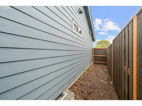 12252 Meadowlawn Drive Oregon City OR 97045