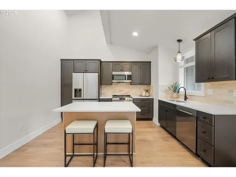 12252 Meadowlawn Drive Oregon City OR 97045