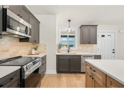 12252 Meadowlawn Drive Oregon City OR 97045
