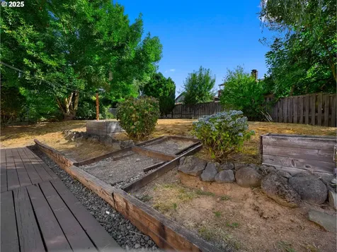 2510 SW Lillyben Court Gresham OR 97080