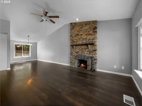 2510 SW Lillyben Court Gresham OR 97080